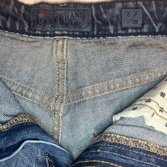 Lucky Brand Jean Shorts style# 7WD10773 - Picture 5 of 5